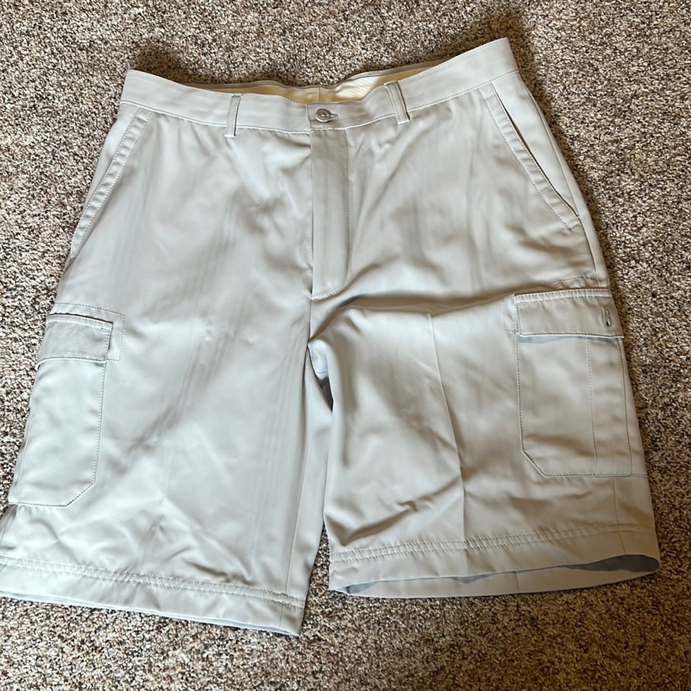 Island Republic Cargo Shorts
